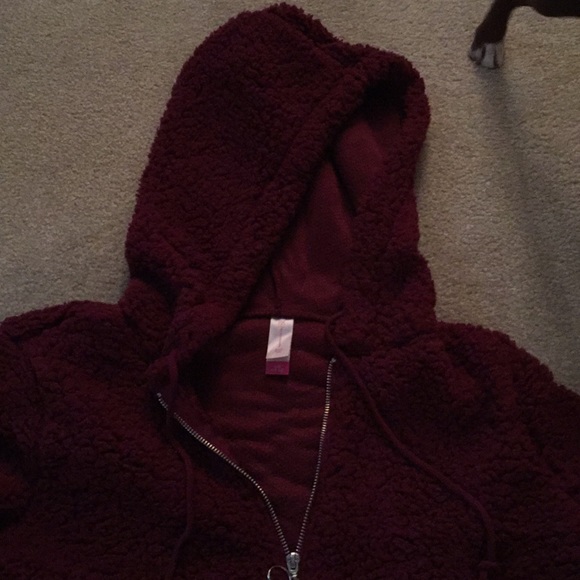 Sherpa pull over - Picture 2 of 4